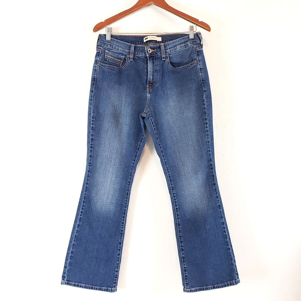 Levi's 515 Bootcut 8 ? Mid Rise Blue Jeans Womens Measured 29x28 Embroidered